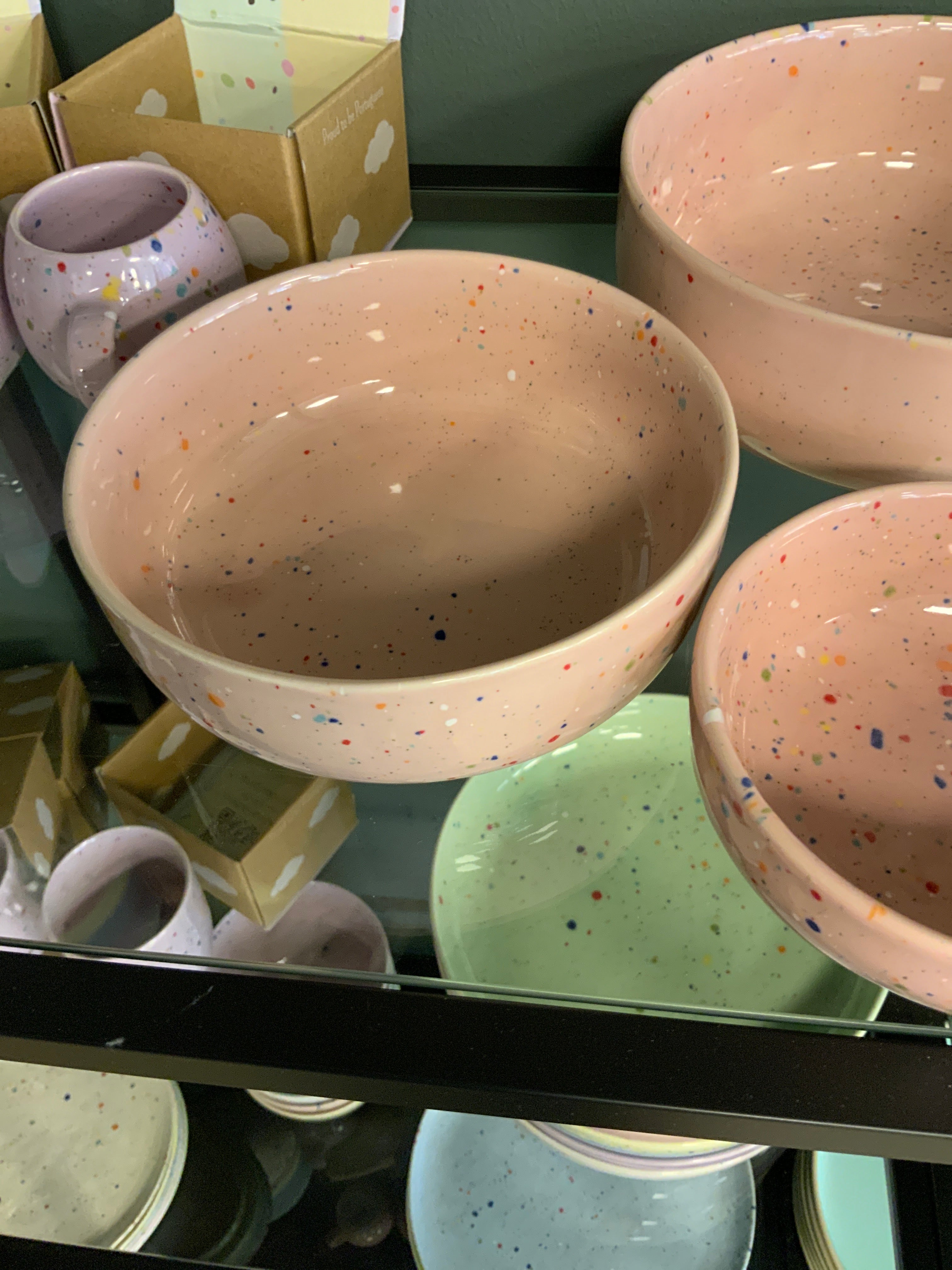 Egg back home New party bowl 15 cm pink