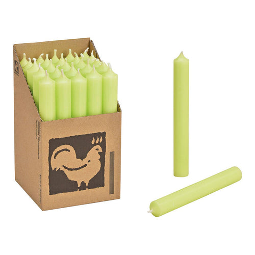 Stompkaars pastelkleurig groen doorgekleurd Ø 2x18 cm brandduur ca. 8 uur.