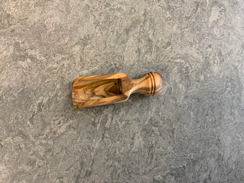 Salzschippchen aus olijfhout 6/7 cm