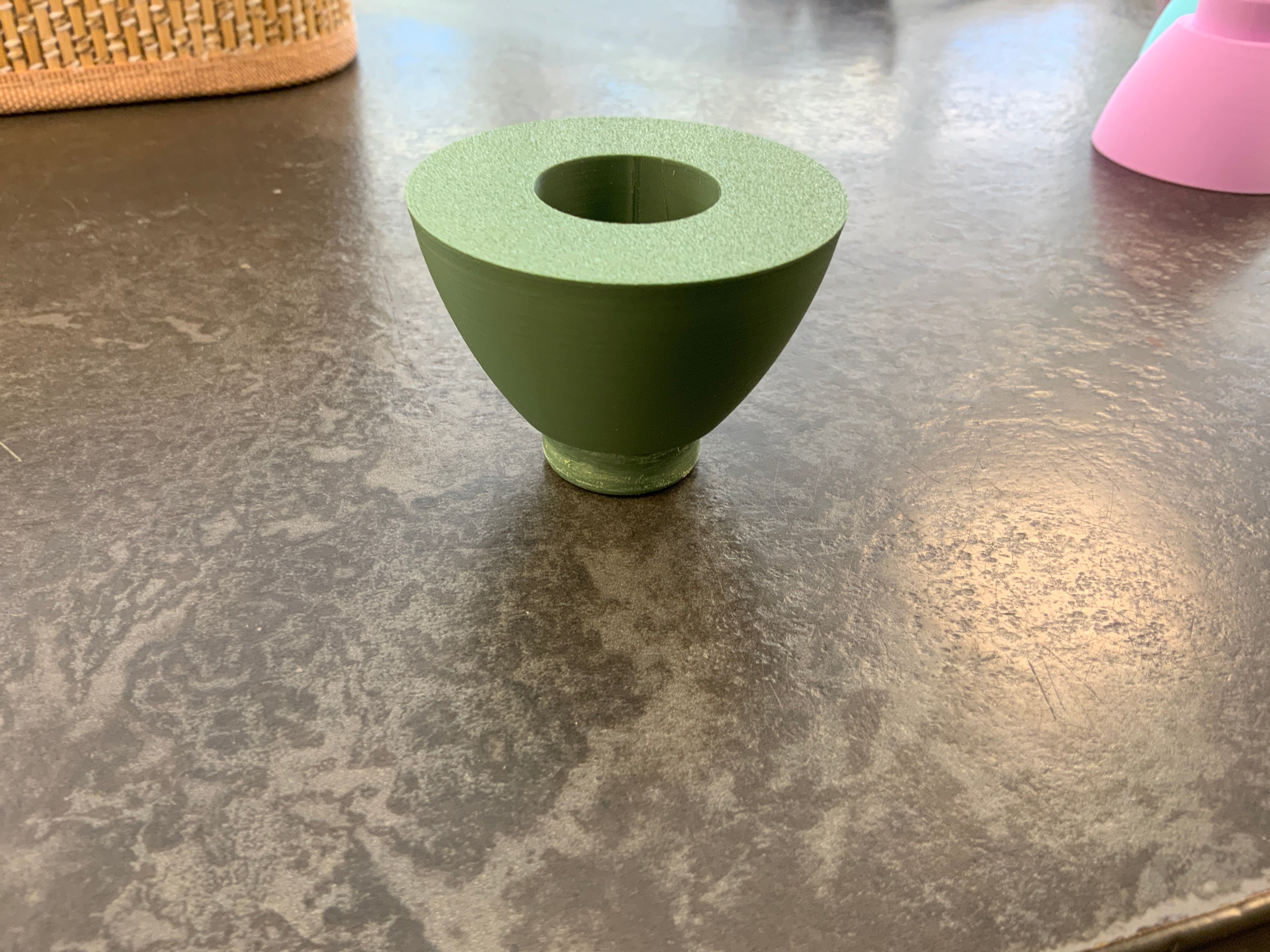 3D geprinte modulaire kaarsenstandaard middenstuk olijf groen