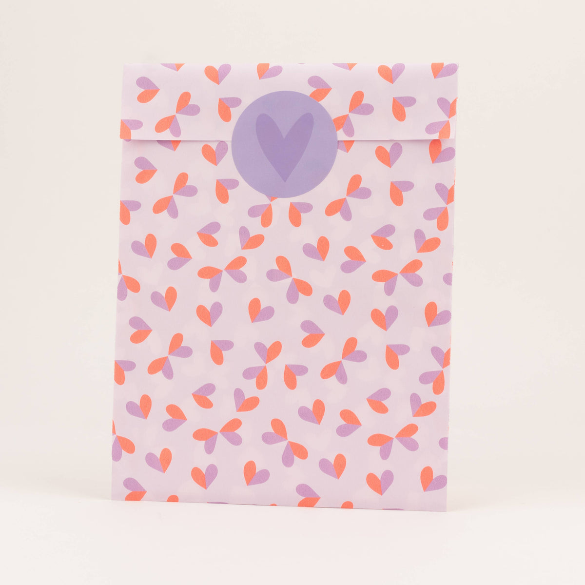 Papieren zakken Butterfly Hearts, lila: Middelgroot (12x21cm)
